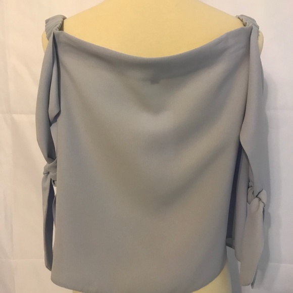 NWT  Topshop | Cold Shoulder Top - Picture 3 of 7